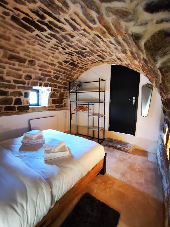 Magnifique Gite En Pierres 6 Personnes Avec Piscine Privee Ardeche Plein Sud Lablachère Kültér fotó